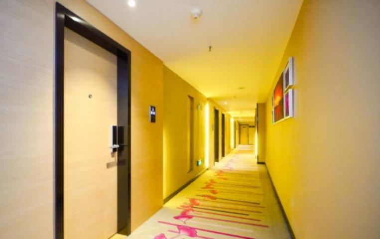 Lavande Hotel Xuzhou Golden Eagle Shopping Centre Экстерьер фото